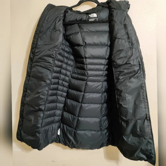 The North Face Black Puffer Size Small - Picture 3 of 9